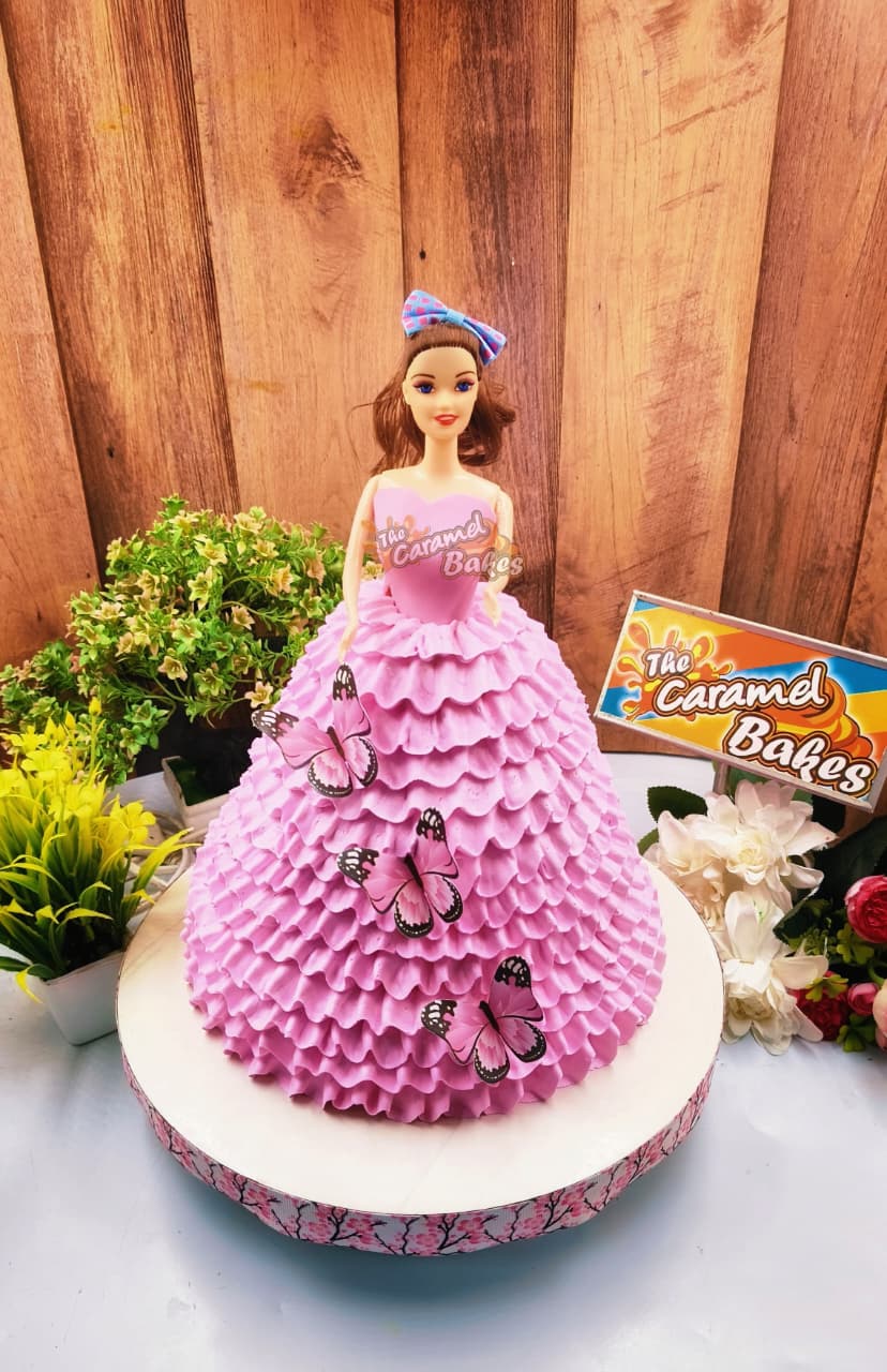Barbie Cake1