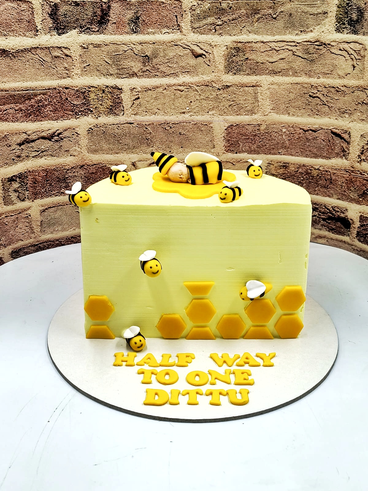 Mini Milestone Cake2