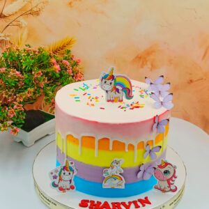 Rainbow Unicorn theme cake5