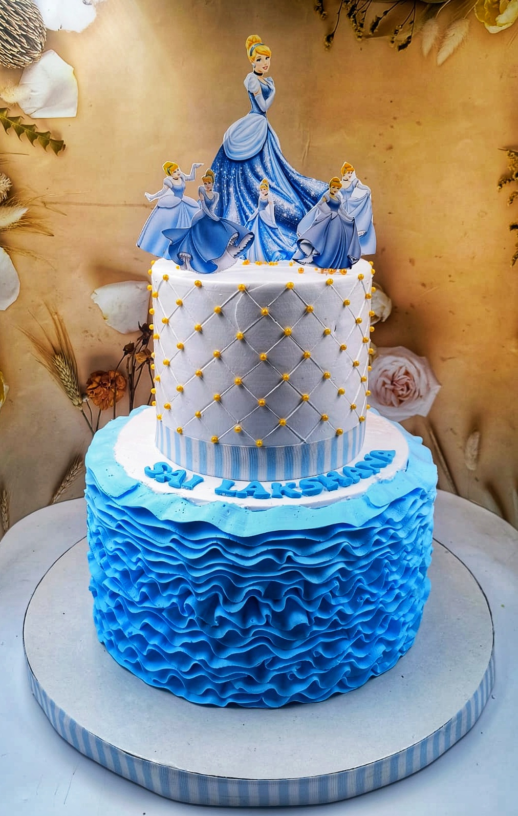 Princess theme cake2