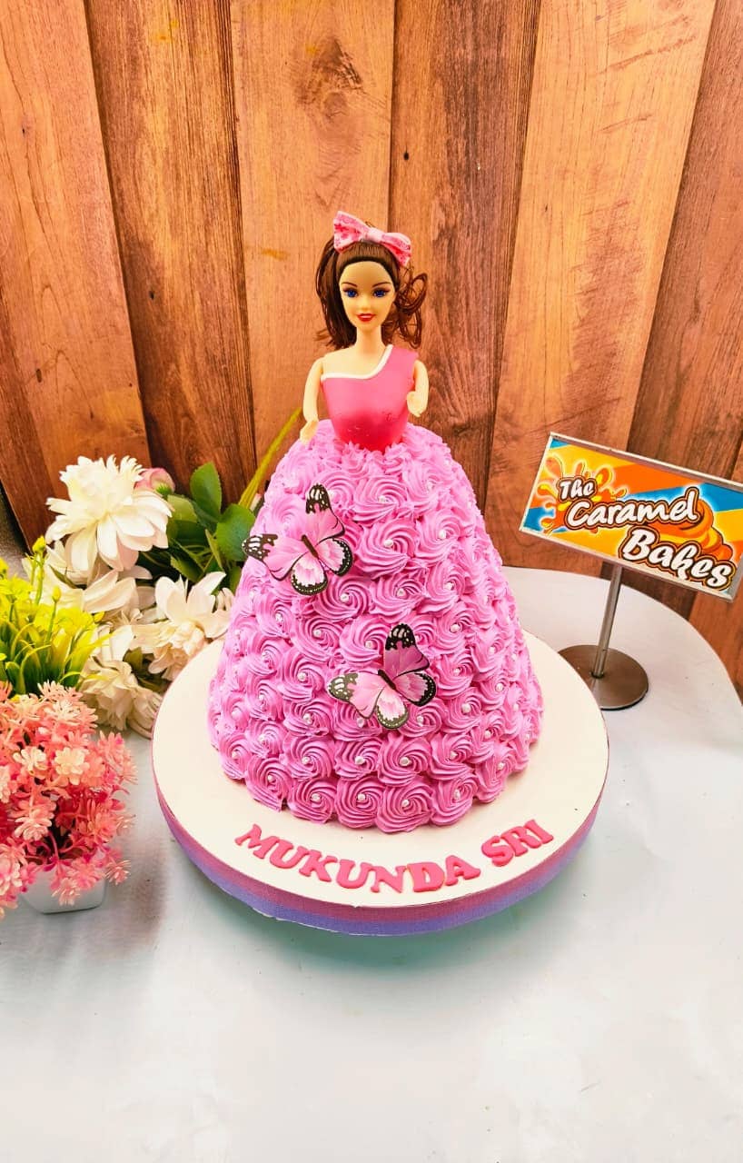 Barbie Cake8