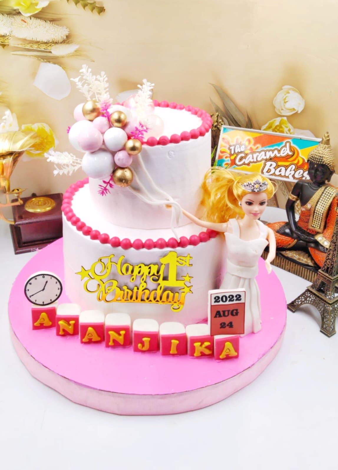 Grand Barbie Cake3