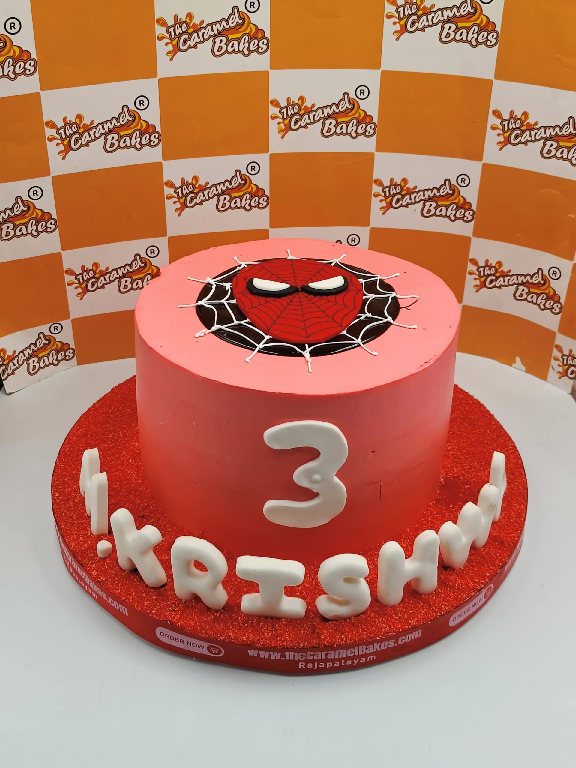Spiderman cake3