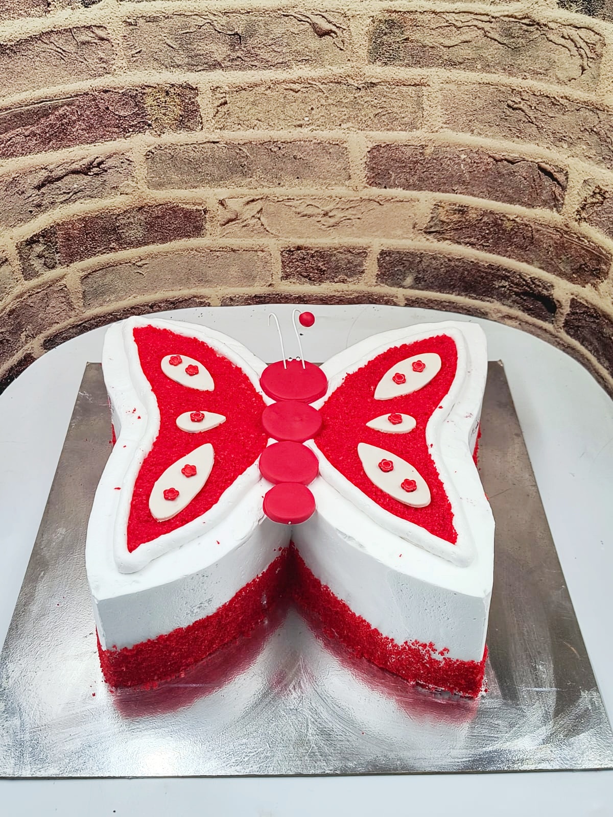 Butterfly theme cake2
