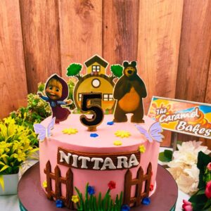 Maasha and the Bear theme cake4