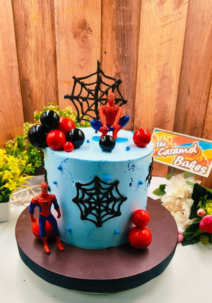 Spiderman cake11