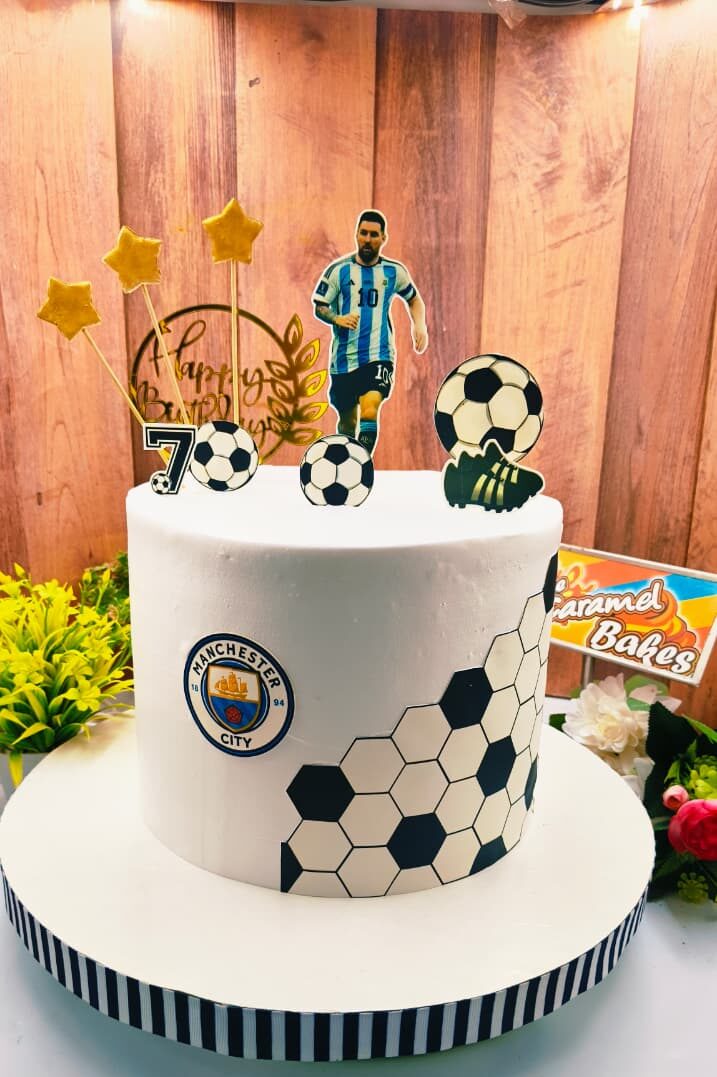 Foodball theme cake3